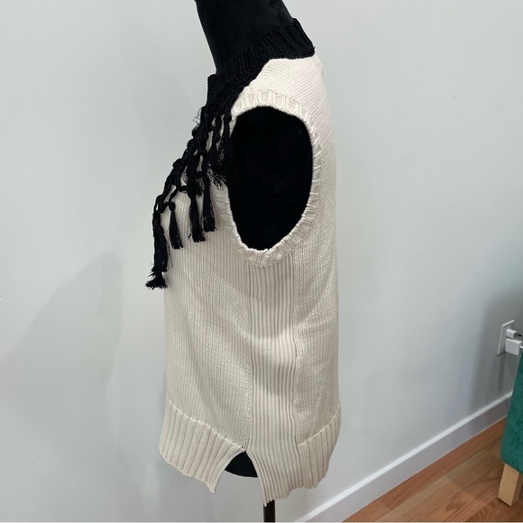 Yigal Azrouel Jet Ivory Macrame Fringe Knit Vest Sleeveless Sweater NWT Size M - Picture 5 of 12